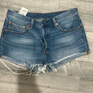Levi’s 501 high waisted shorts
